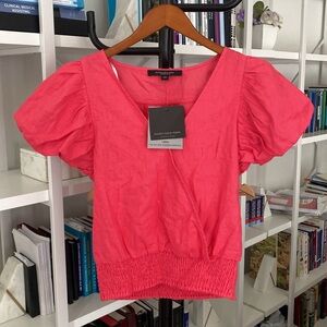 Marc New York Linen Top NWT Fuschia Puff Sleeve With Smocked Waist.